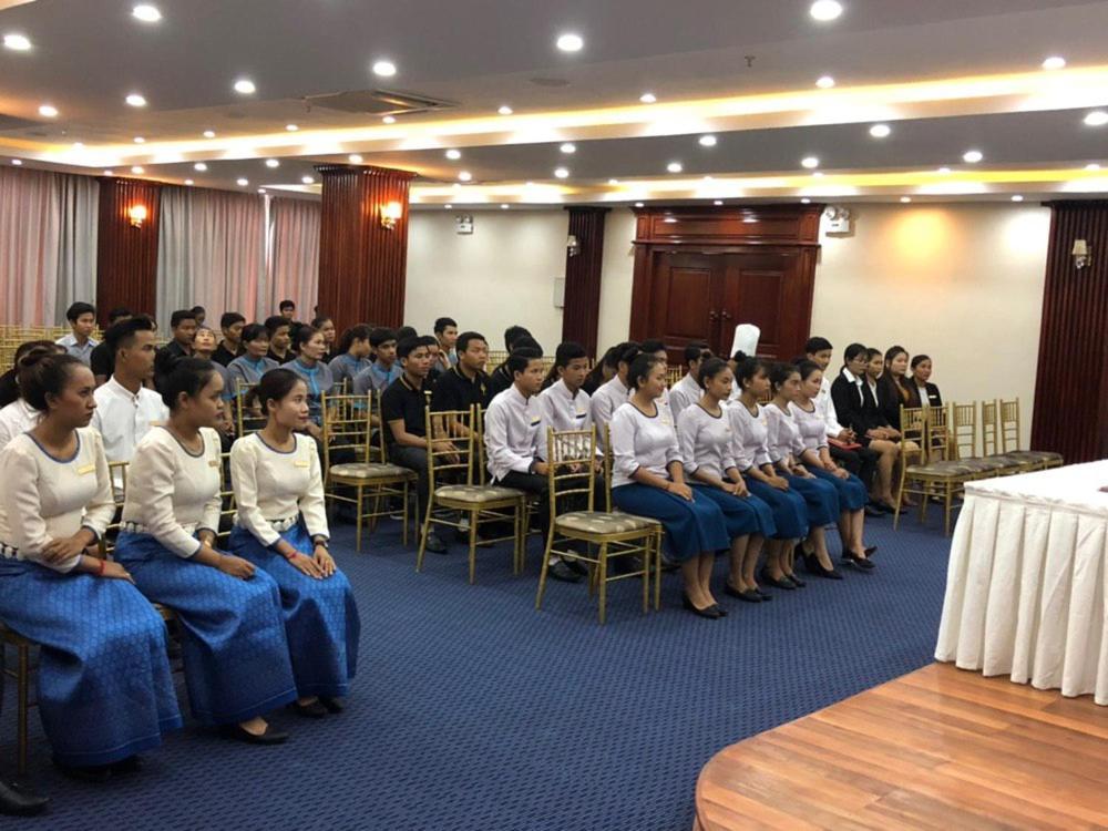 Kampong Thom Royal Hotel Eksteriør billede